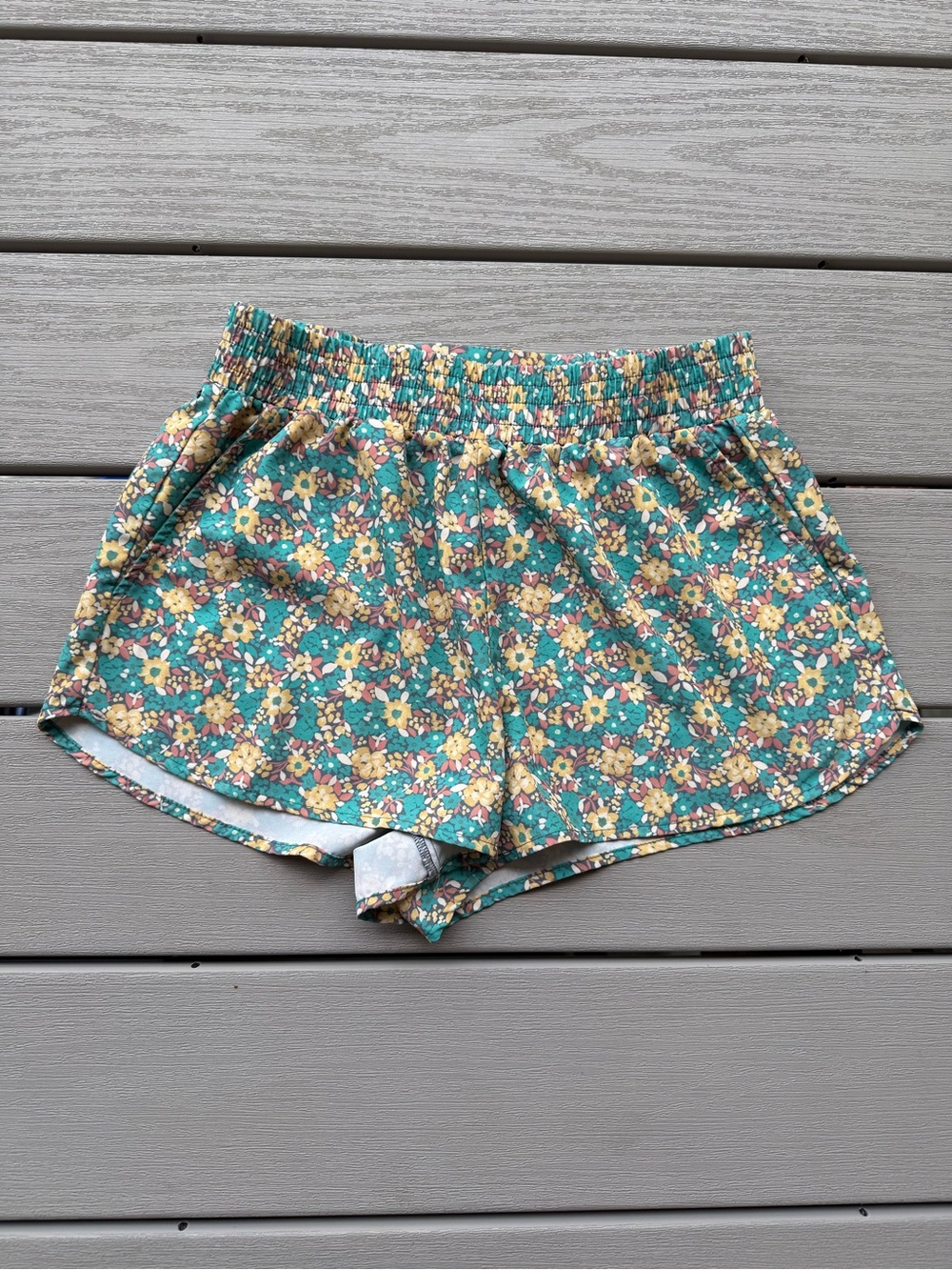 O’Neill Hybrid Floral Board Shorts | Women’s Size Small | Beach Swim Coverup